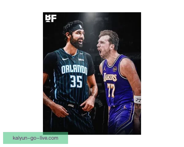 詹姆斯独占多个历史第一 湖人球员打高尔夫合影东契奇靠边站